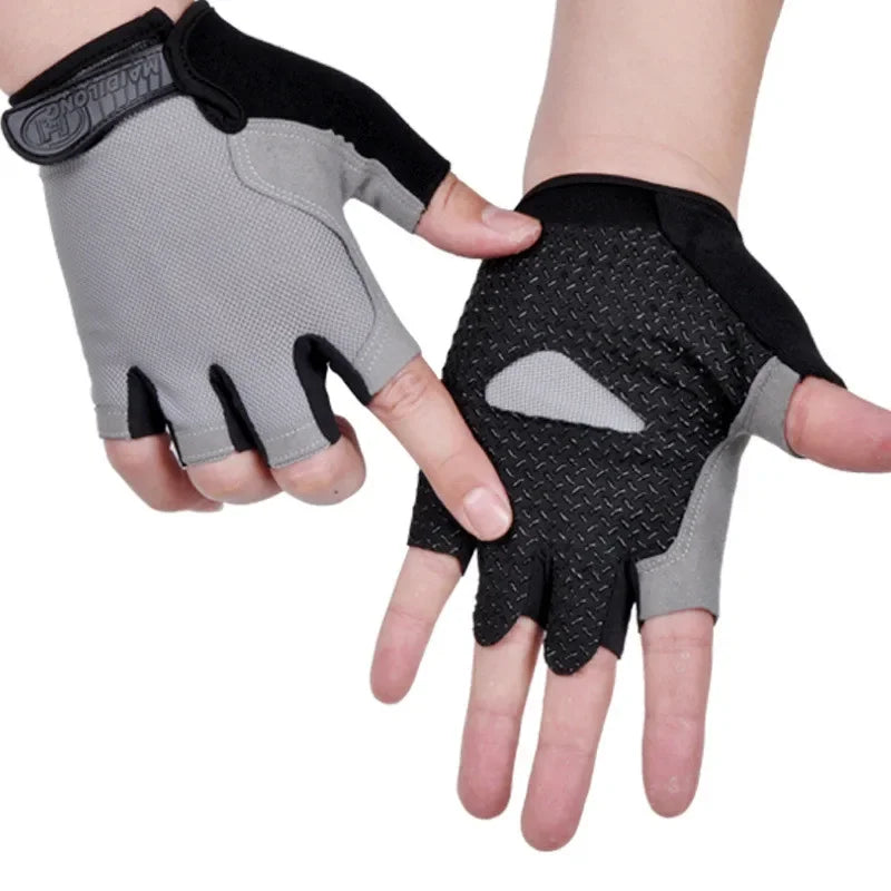 Non-Slip Gym Gloves for Men & Women – Weightlifting & Fitness Training